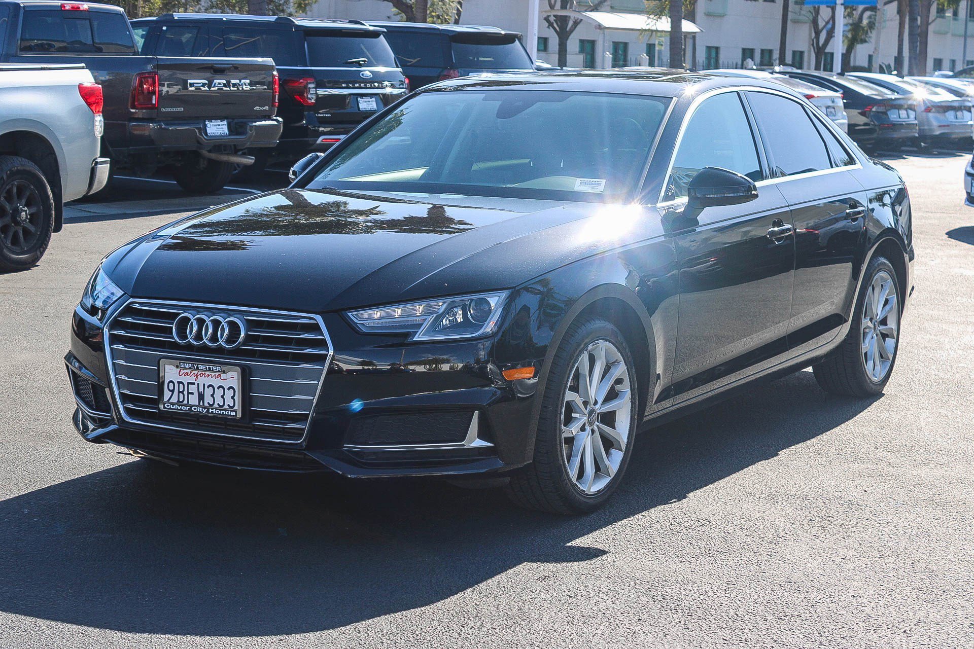 Used 2019 Audi A4 2.0T Premium w/ 18" Wheel Package image 3