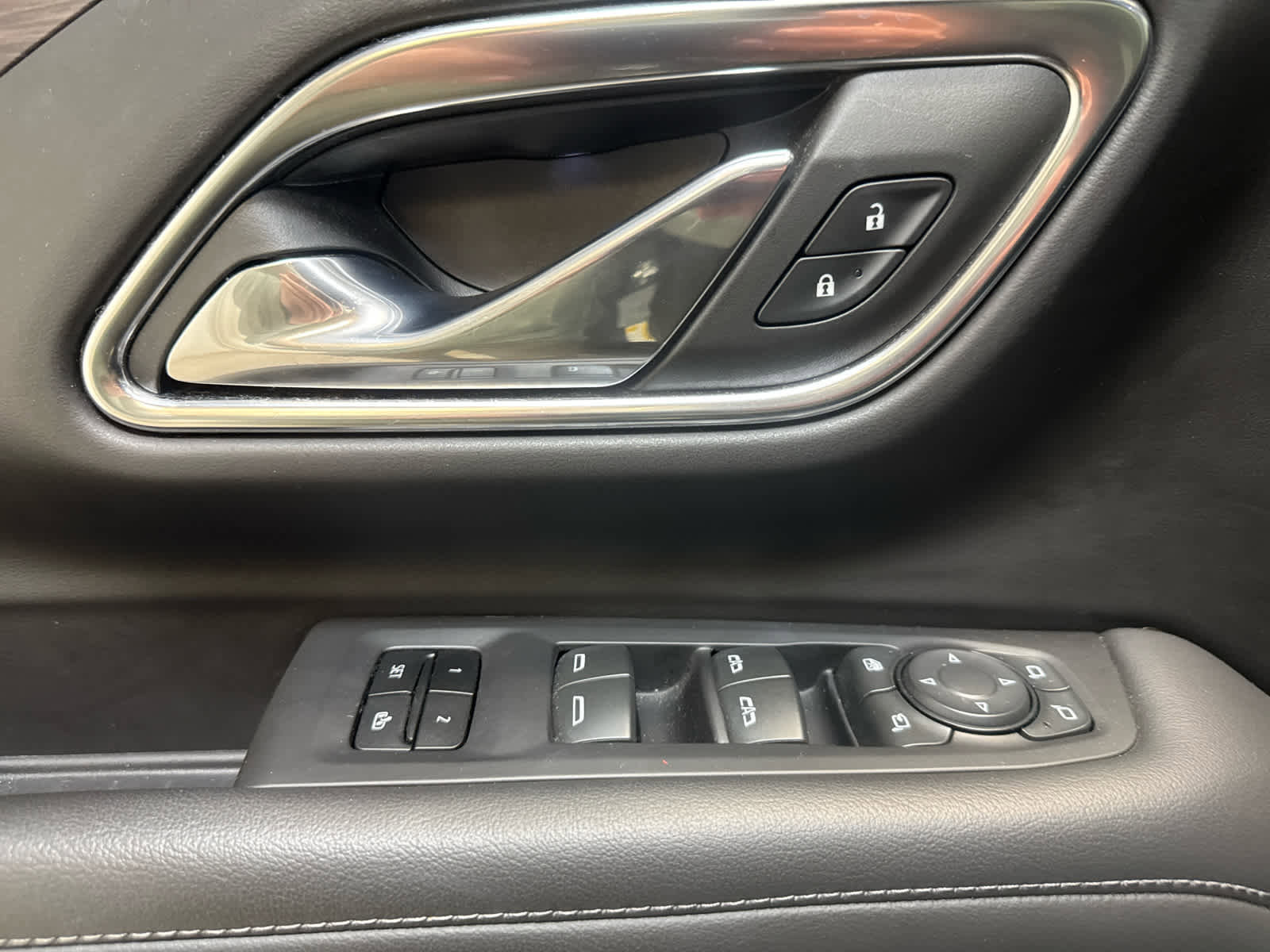 Used 2023 Chevrolet Tahoe LT w/ LT Signature Plus Package image 28