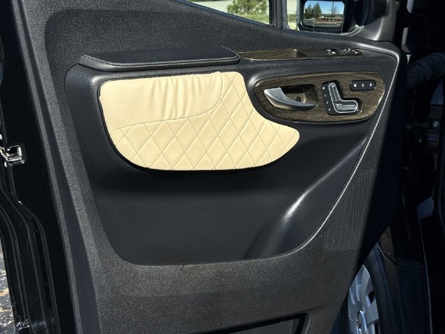 Used 2022 Mercedes-Benz Sprinter 2500 image 18
