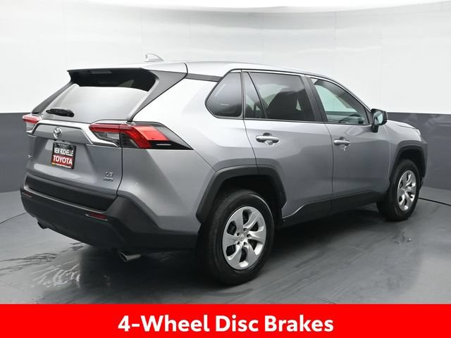 Certified 2023 Toyota RAV4 LE AWD/4WD image 7