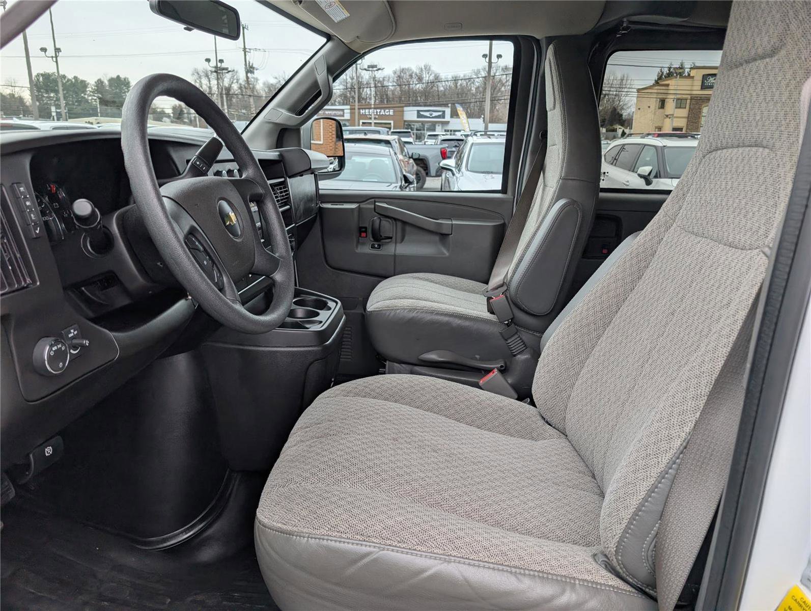 Used 2023 Chevrolet Express 3500 LS image 16