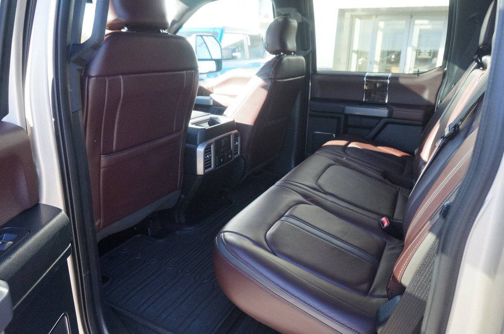 Used 2017 Ford F250 Platinum w/ Platinum Ultimate Package image 19