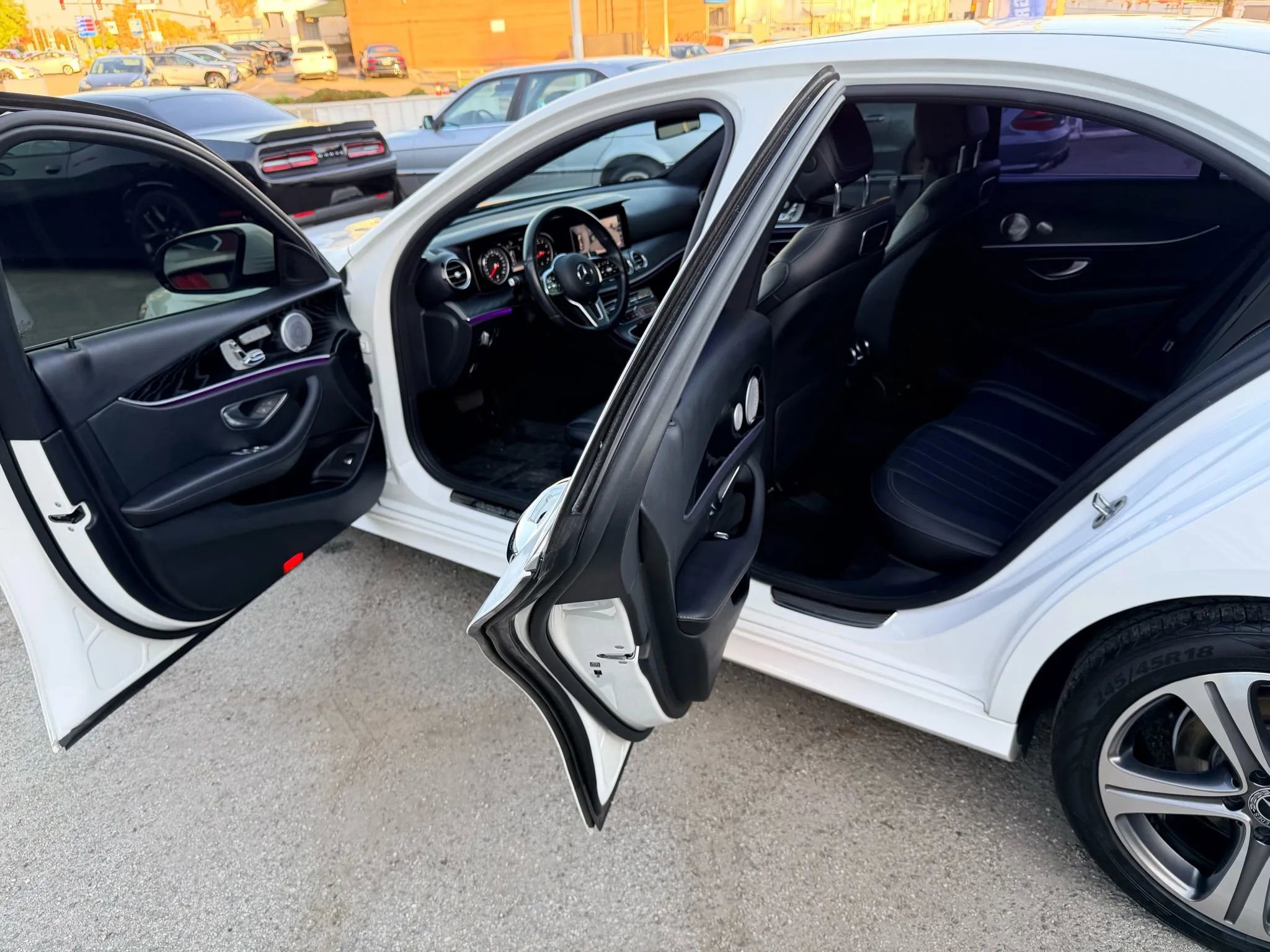 Used 2019 Mercedes-Benz E 300 image 25