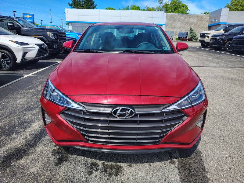 Used 2020 Hyundai Elantra SE FWD image 2