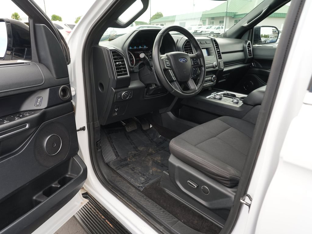 Used 2019 Ford Expedition Max XL AWD/4WD image 13
