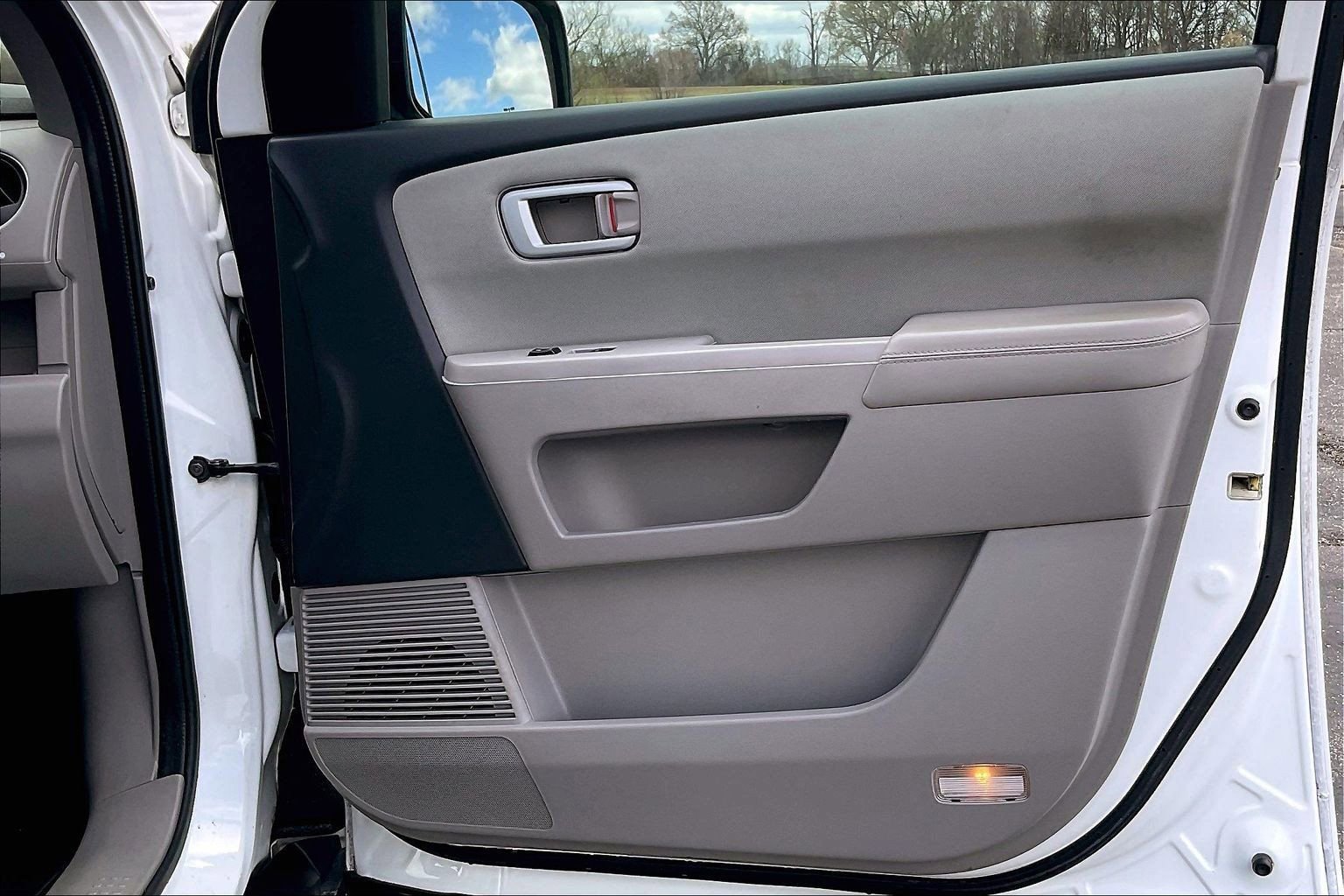 Used 2015 Honda Pilot SE image 20