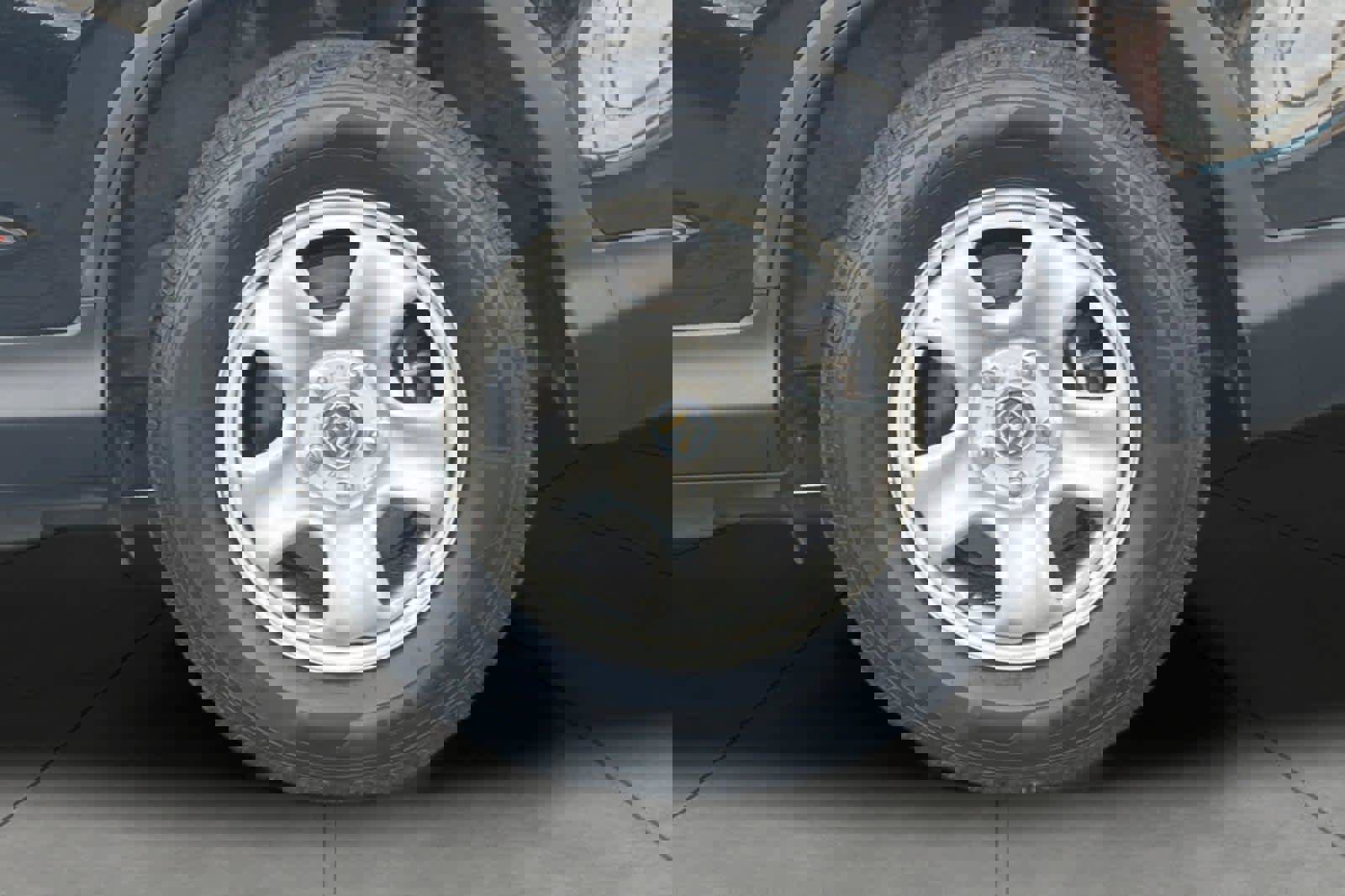 Used 2016 Honda CR-V LX image 11