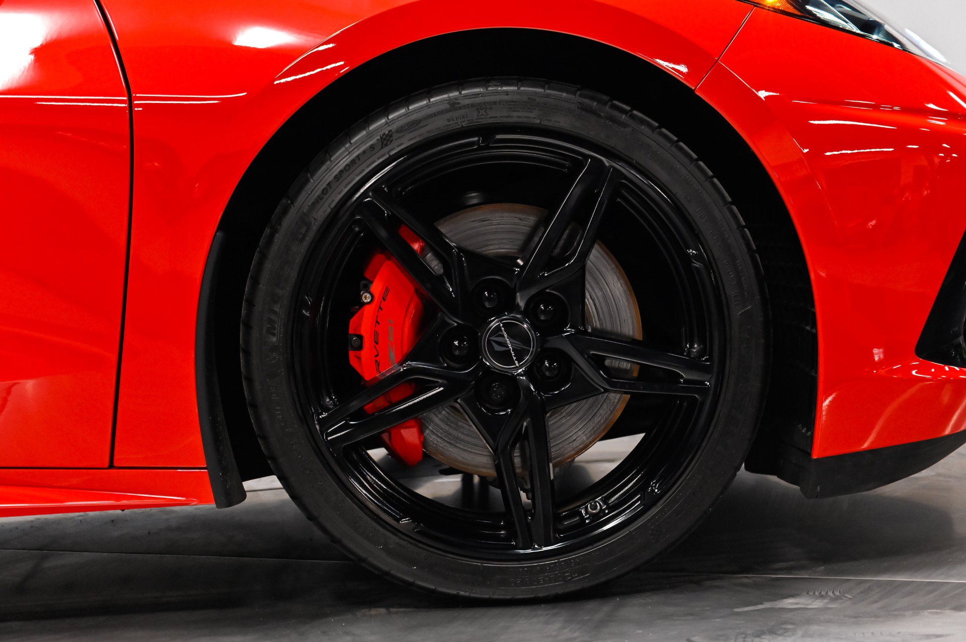 Used 2022 Chevrolet Corvette Stingray Preferred Cpe w/ Z51 Performance Package RWD image 17