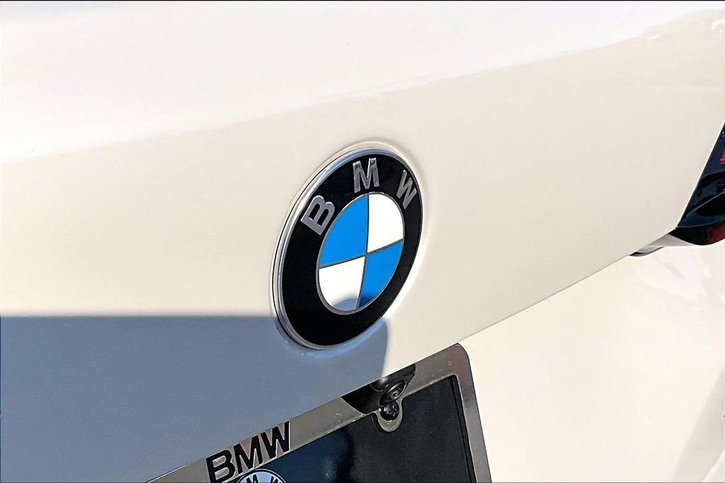Certified 2026 BMW X5 xDrive40i w/ Climate Comfort Package image 27