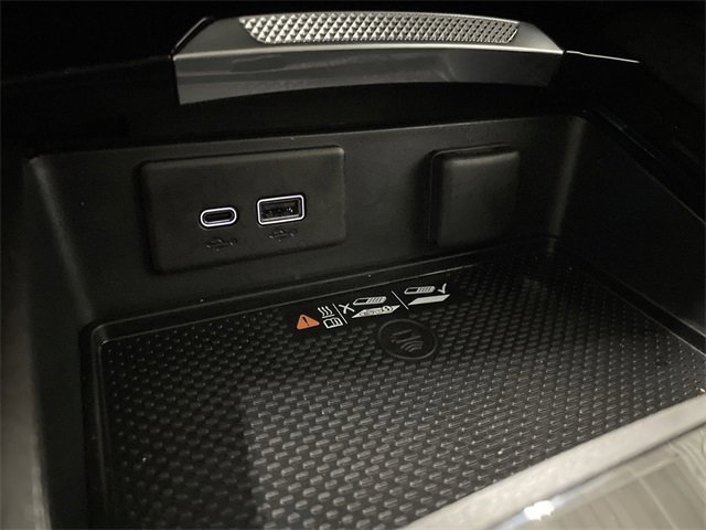 Certified 2025 Buick Envision Sport Touring image 26