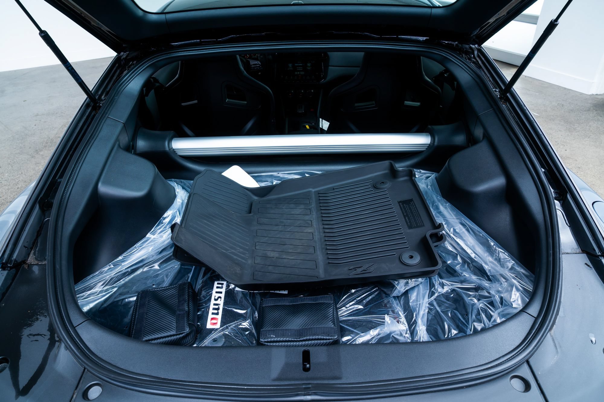 Used 2024 Nissan Z NISMO w/ Floor Mat Package RWD image 9