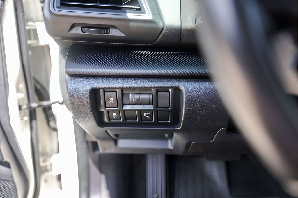 Used 2019 Subaru Crosstrek 2.0i Premium w/ Eyesight System image 15