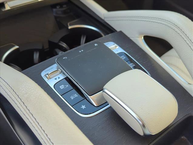 Used 2020 Mercedes-Benz GLE 350 4MATIC image 23