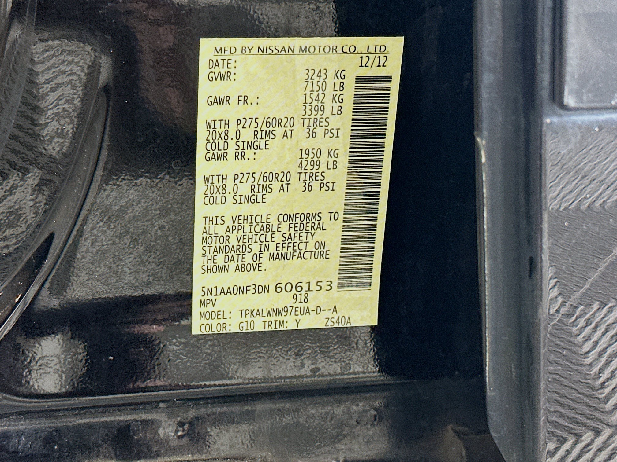 Used 2013 Nissan Armada Platinum RWD image 12