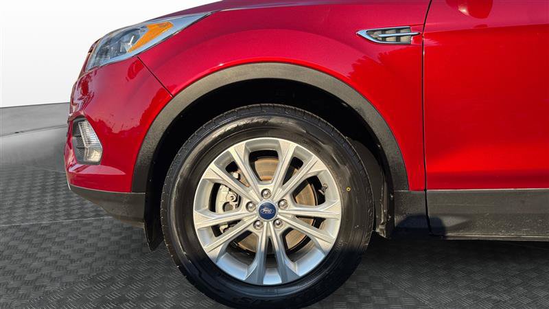 Used 2018 Ford Escape SE AWD/4WD image 9