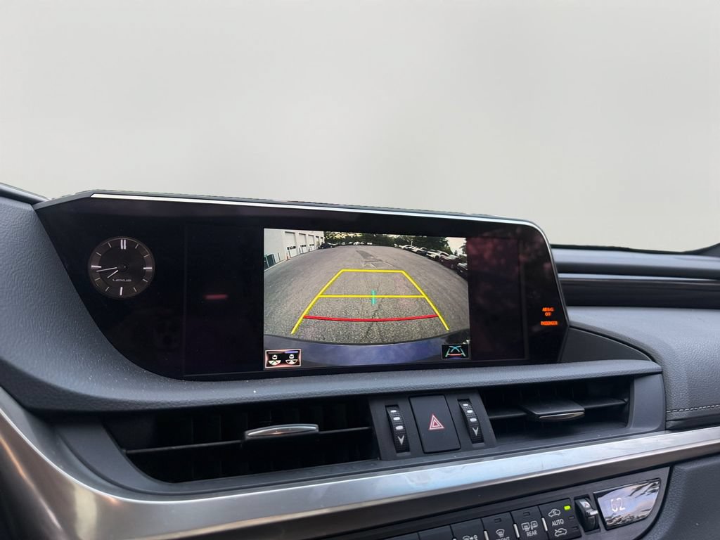 Used 2019 Lexus ES 350 w/ Premium Package FWD image 16