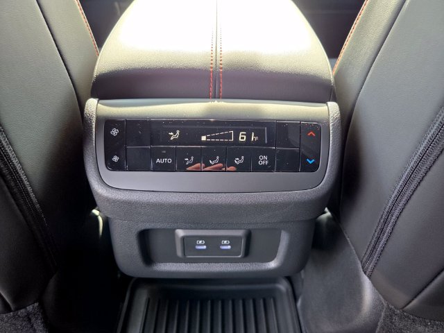 New 2026 Nissan Pathfinder Rock Creek AWD/4WD image 15