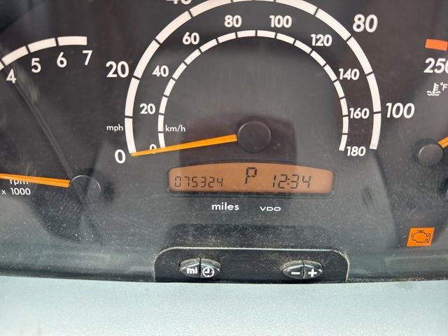 Used 2004 Dodge Sprinter 2500 w/ PWR Convenience Group image 25