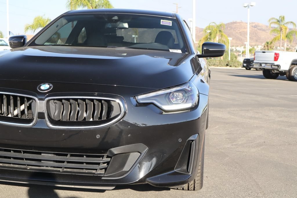 Used 2022 BMW 230i Coupe w/ Convenience Package RWD image 8