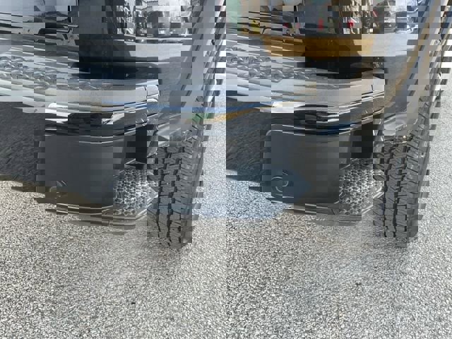 Used 2023 Chevrolet Colorado Trail Boss w/ Technology Package image 10