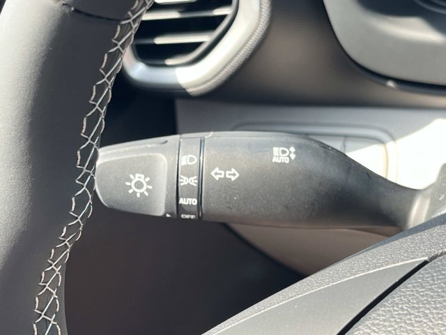 New 2026 Hyundai Venue SEL FWD image 34
