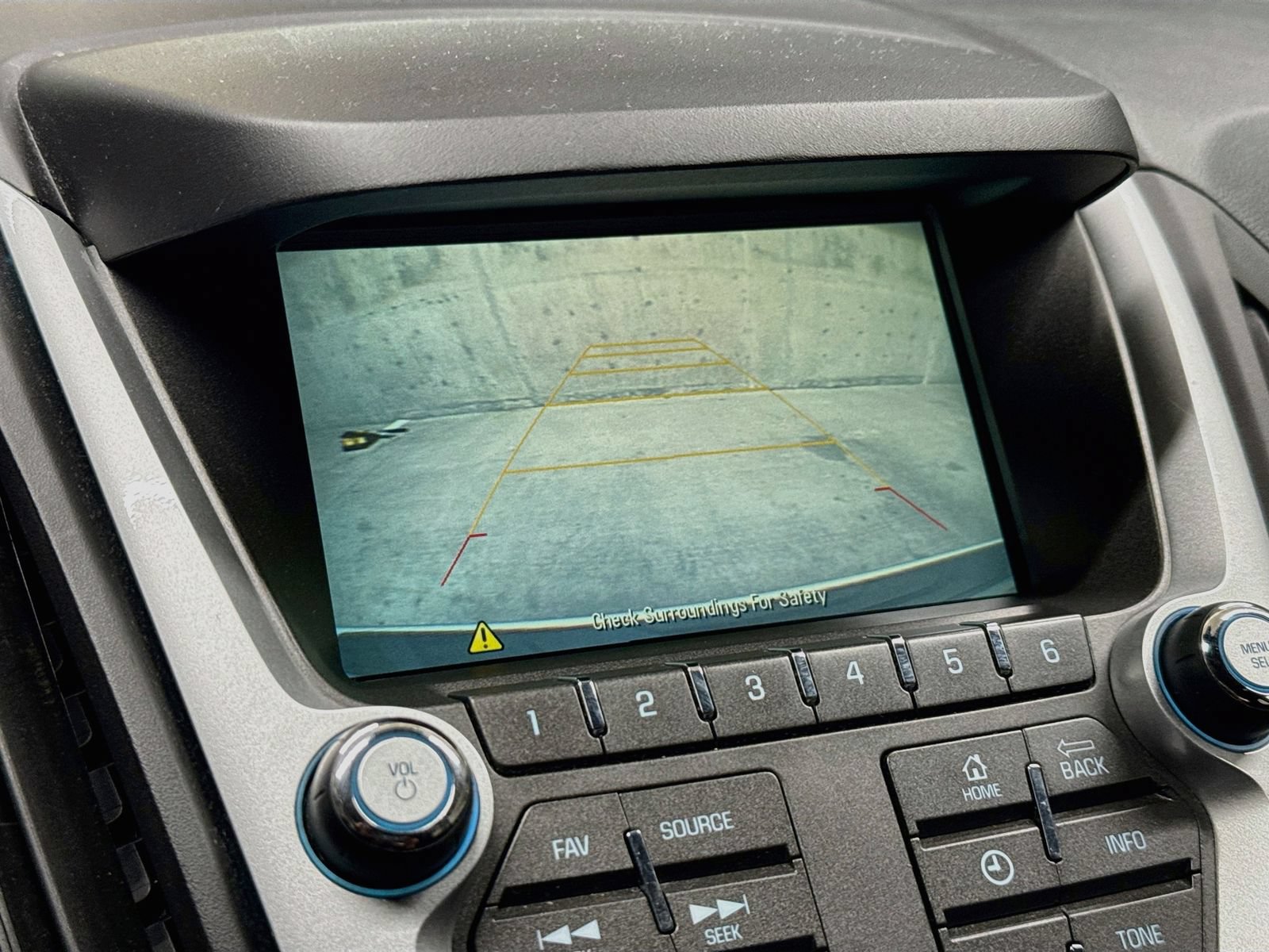 Used 2016 Chevrolet Equinox LT w/ Convenience Package FWD image 16