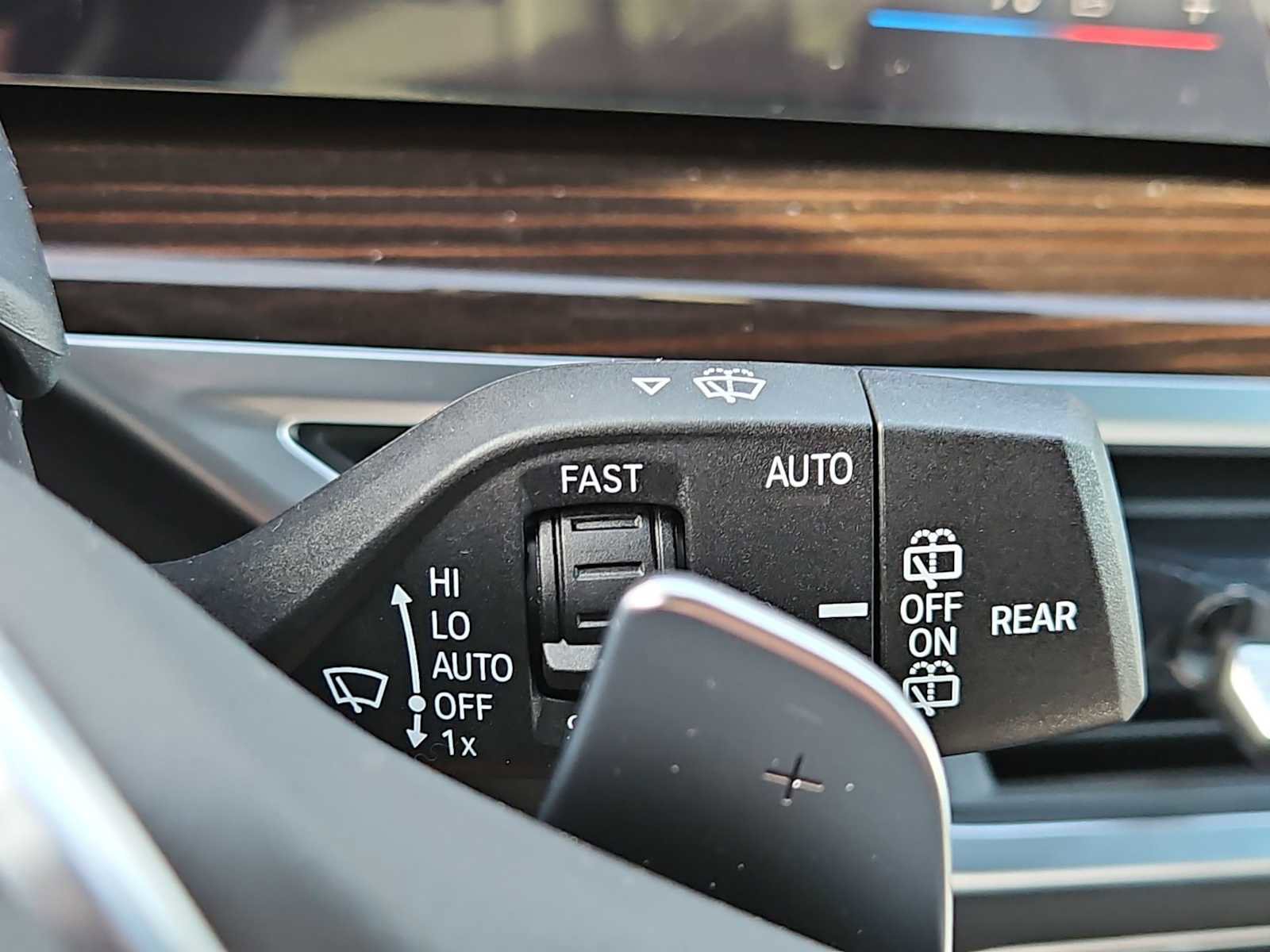 New 2026 BMW X5 xDrive40i w/ Premium Package image 24