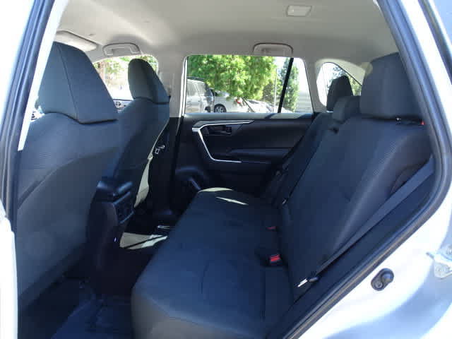 Certified 2025 Toyota RAV4 LE FWD image 20