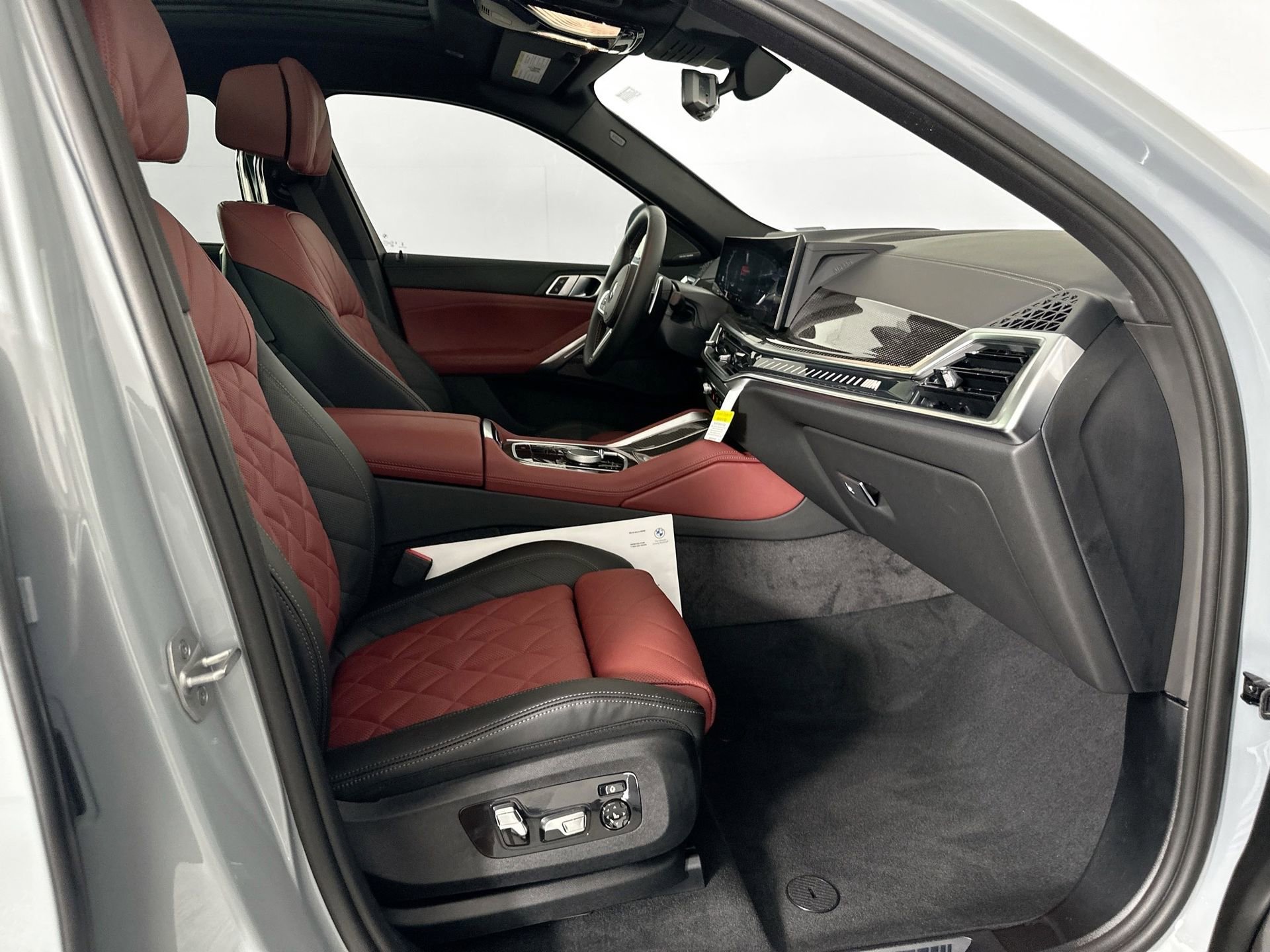 New 2026 BMW X6 M60i image 25