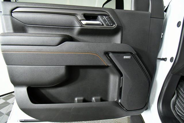 Used 2025 GMC Sierra 3500 AT4 w/ AT4 Premium Plus Package image 22