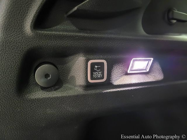 Used 2023 Jeep Grand Cherokee L Limited image 26