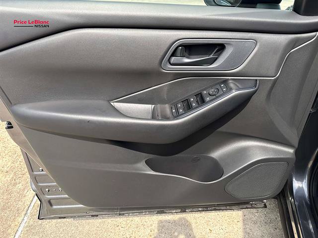Certified 2026 Nissan Rogue S FWD image 18