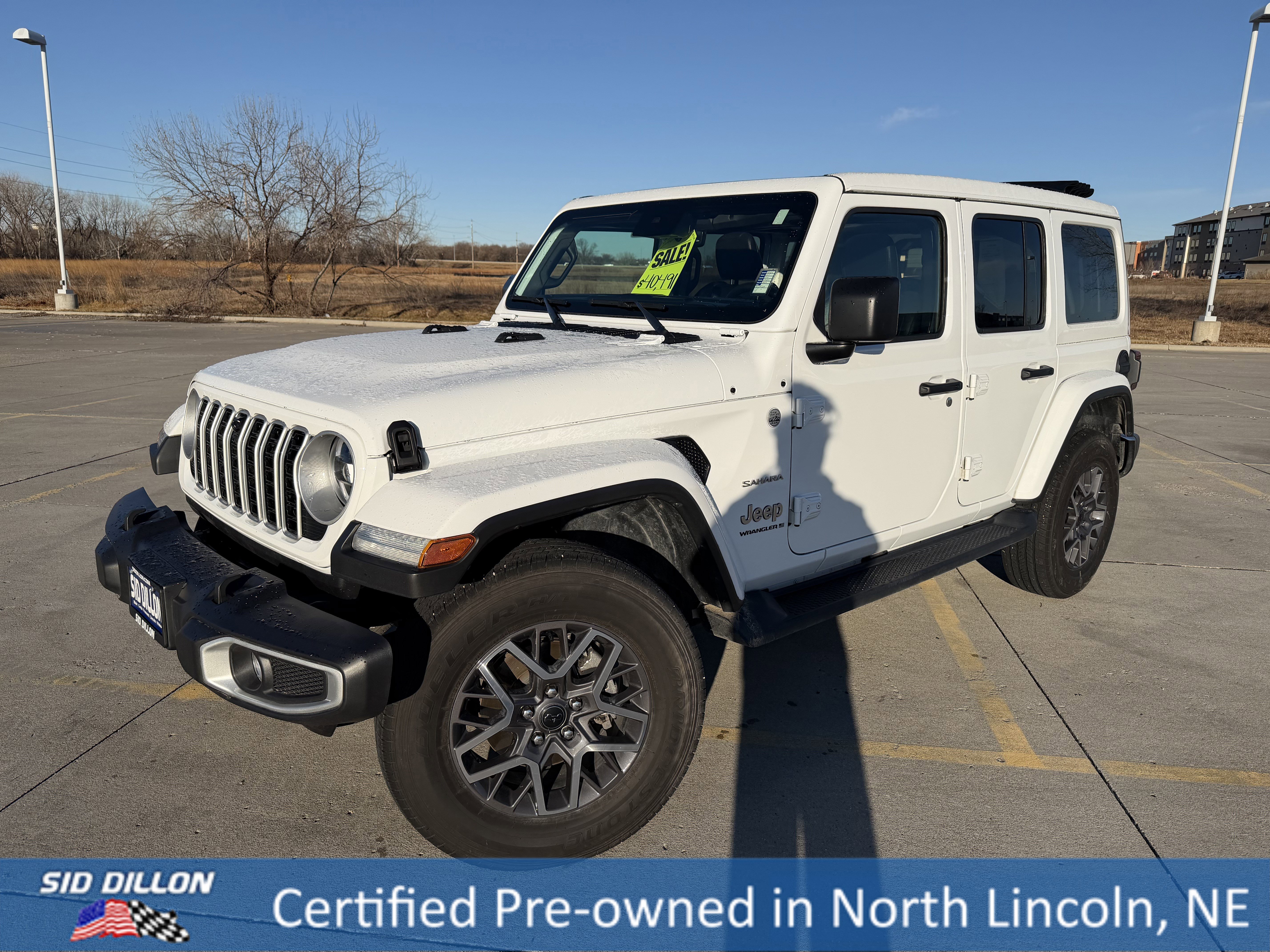 Used 2024 Jeep Wrangler Sahara w/ Technology Group image 1
