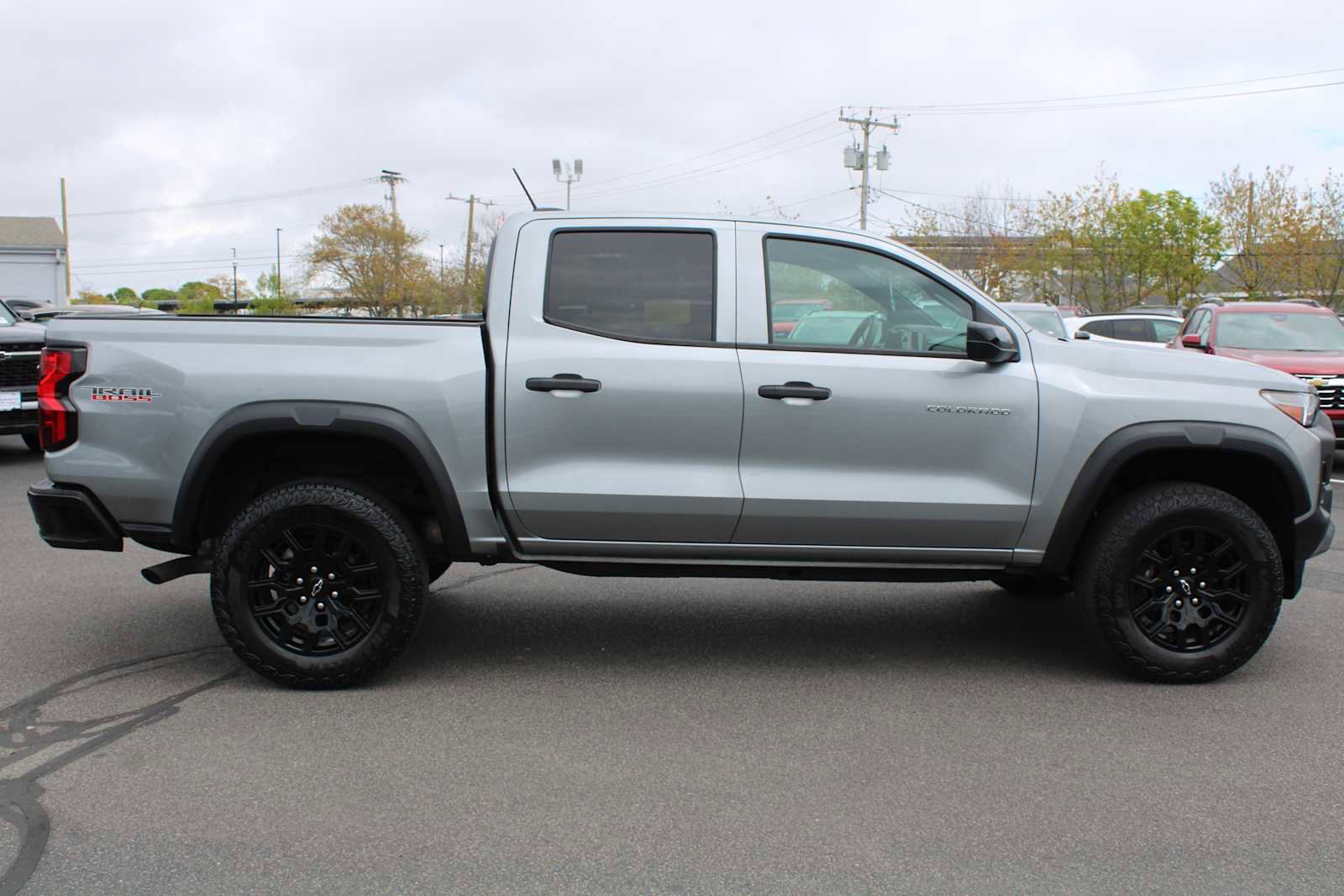 Used 2023 Chevrolet Colorado Trail Boss w/ Advanced Trailering Package AWD/4WD image 8
