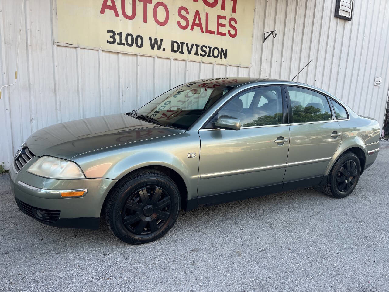 Used 2002 Volkswagen Passat GLS image 9