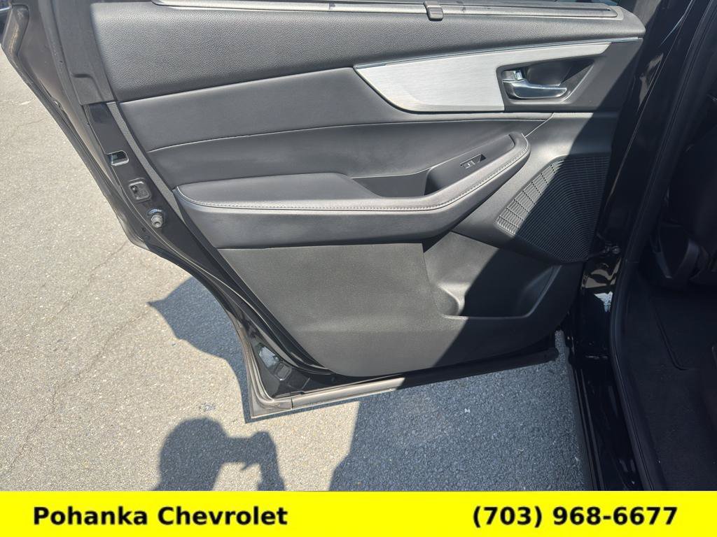 Used 2023 Acura MDX SH-AWD w/ Technology Package image 29