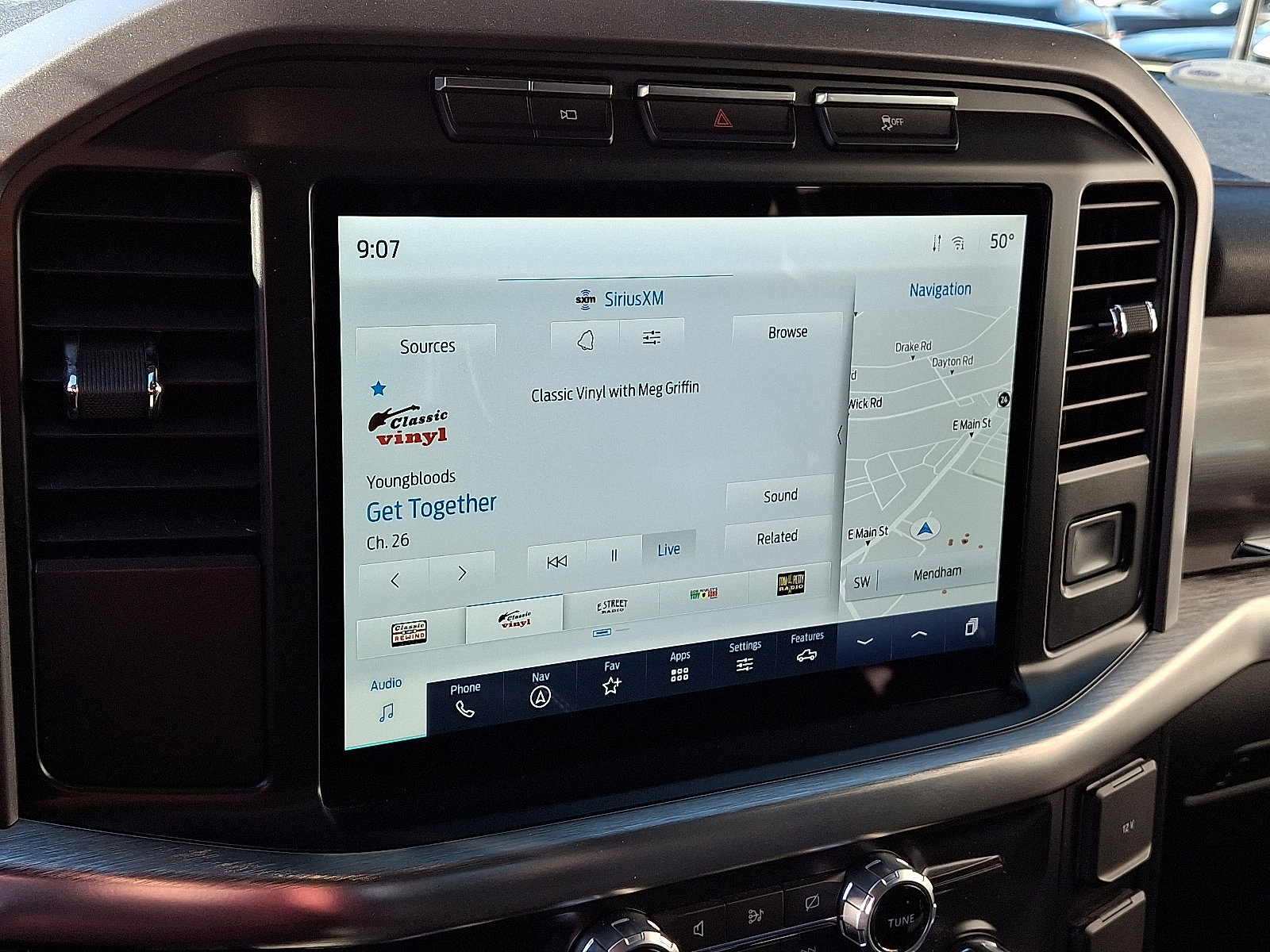 Certified 2022 Ford F150 Lariat image 17