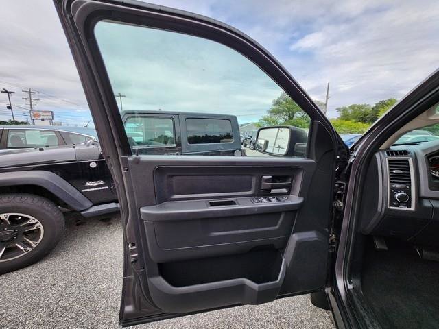 Used 2016 RAM 1500 Tradesman w/ Popular Equipment Group AWD/4WD image 9