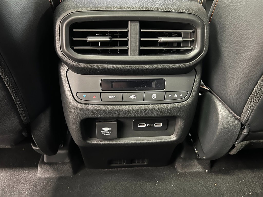 New 2025 Honda Pilot TrailSport image 31