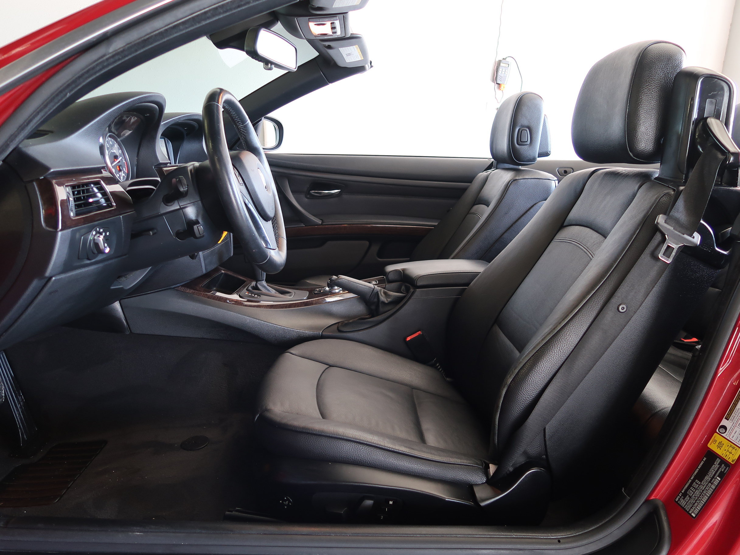 Used 2012 BMW 328i Convertible RWD image 21