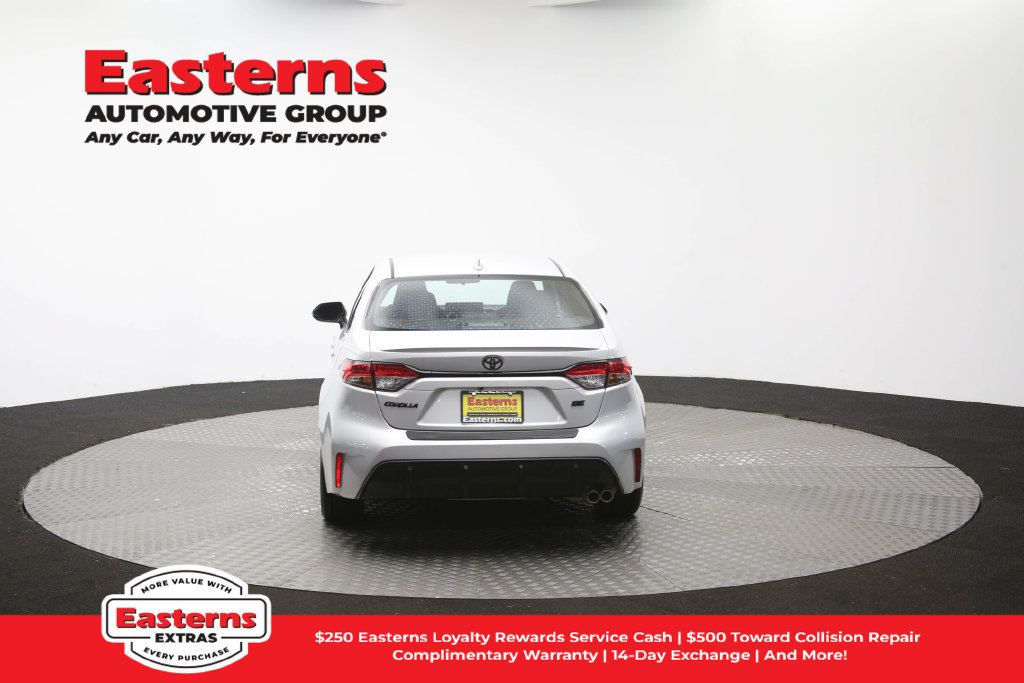 Used 2024 Toyota Corolla SE FWD image 38