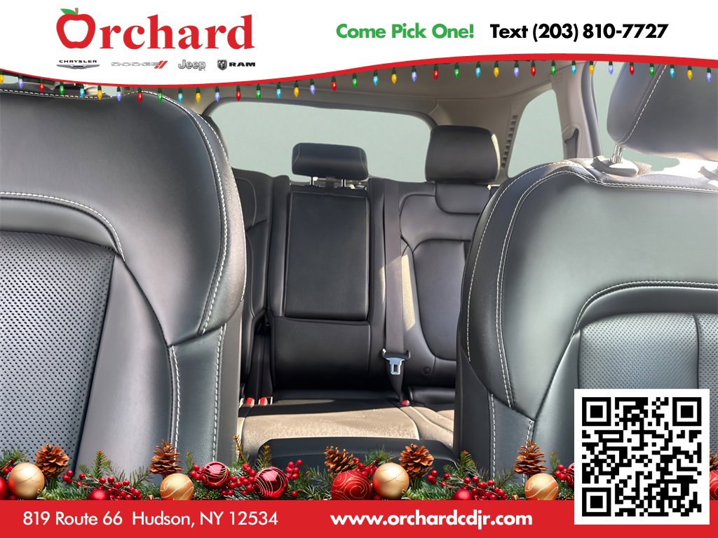 Used 2023 Jeep Grand Cherokee 4WD 4xe w/ Luxury Tech Group II image 38