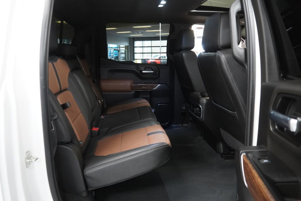 Used 2022 Chevrolet Silverado 1500 High Country image 32