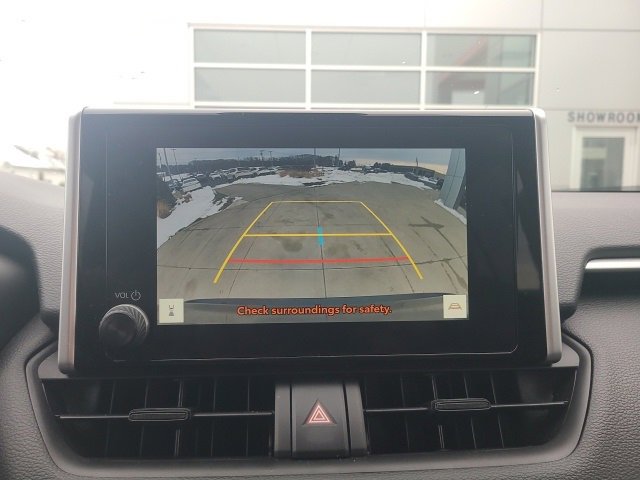 Used 2025 Toyota RAV4 XLE image 29