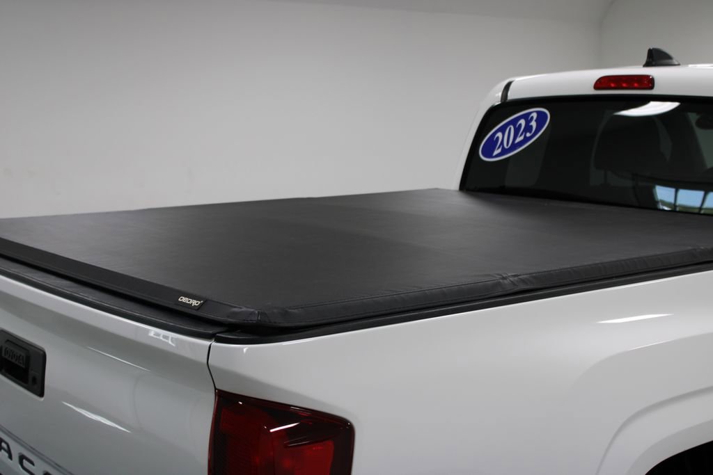 Used 2023 Toyota Tacoma SR image 17