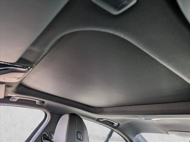 Used 2025 BMW 330i Sedan w/ M Sport Package RWD image 22