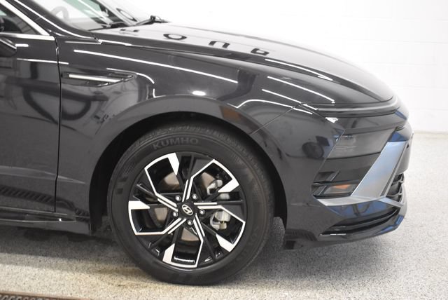 Used 2025 Hyundai Sonata SEL FWD image 13