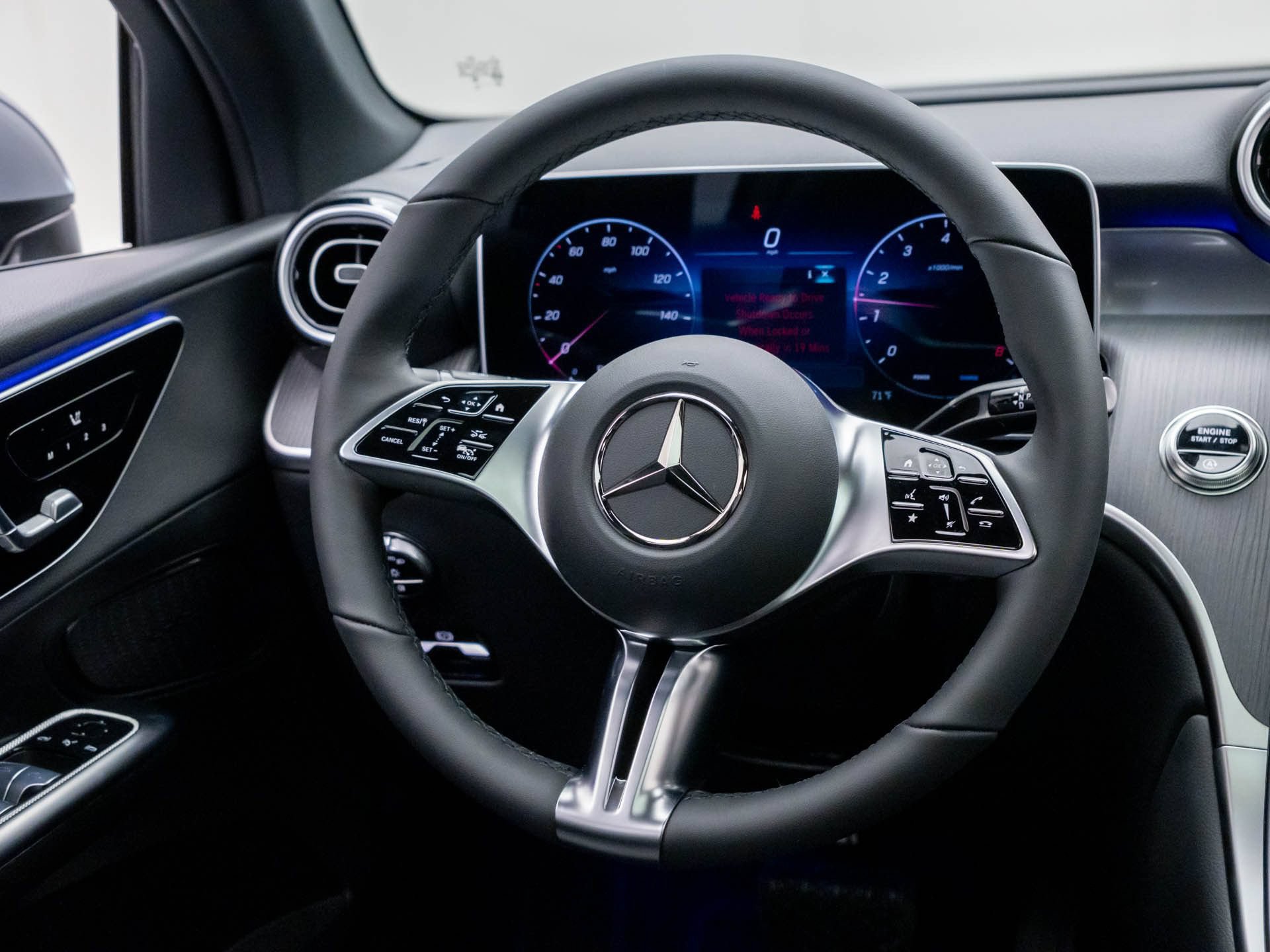 New 2026 Mercedes-Benz GLC 300 4MATIC image 11