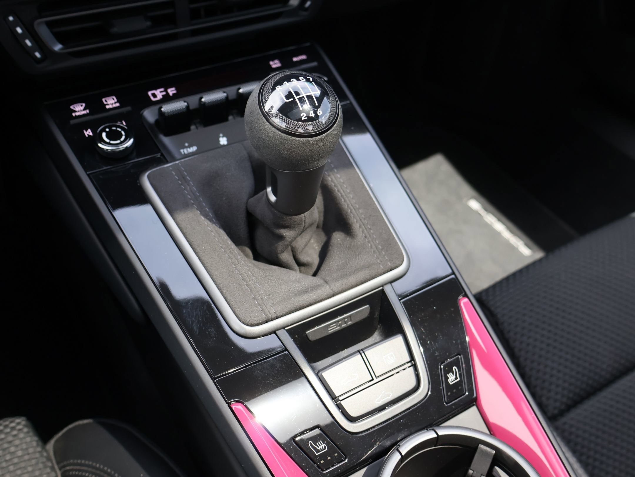 Certified 2023 Porsche 911 Carrera T image 20