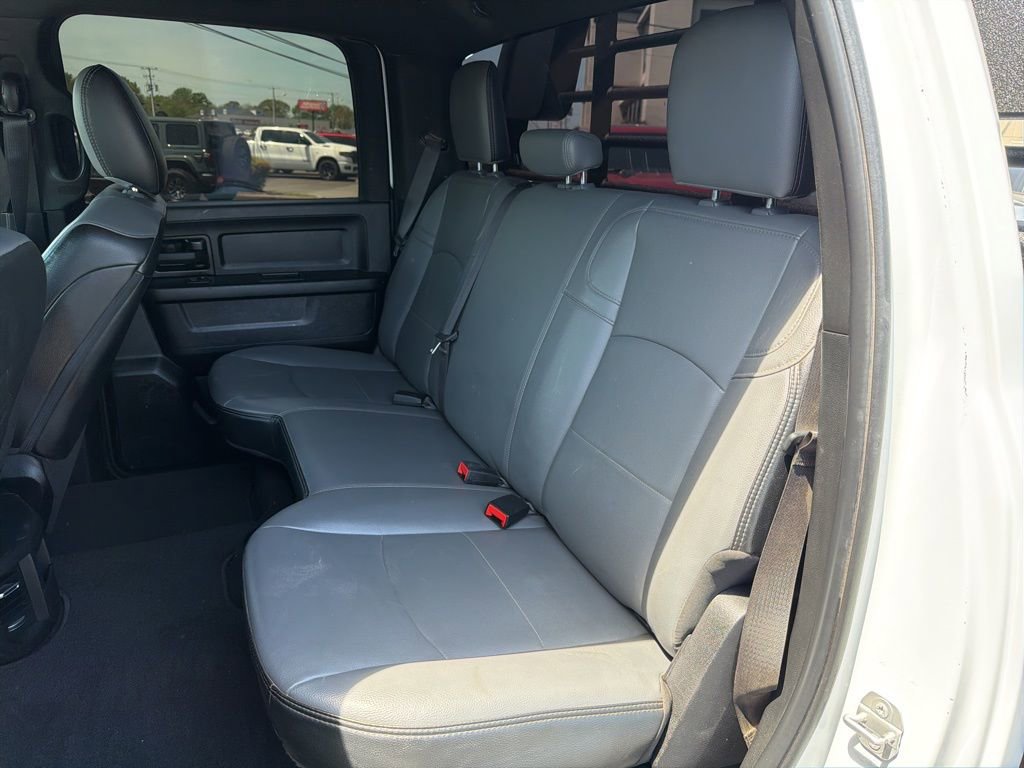 Used 2024 RAM 3500 Tradesman w/ Chrome Appearance Group AWD/4WD image 22